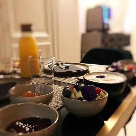 Bed & Breakfast B In 2*